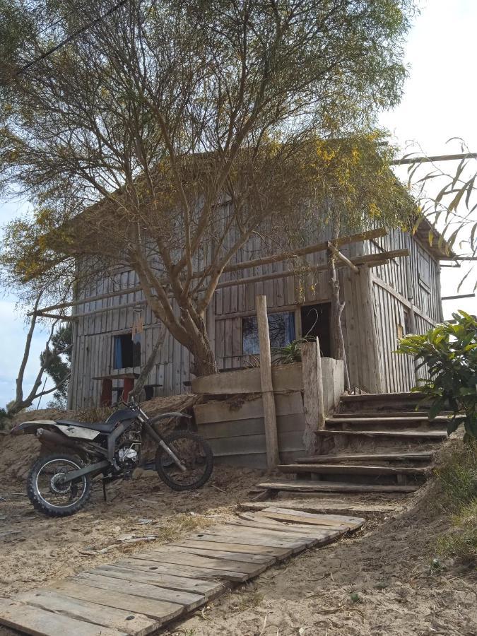 Vida Playera Hostel Punta Del Diablo Exterior photo